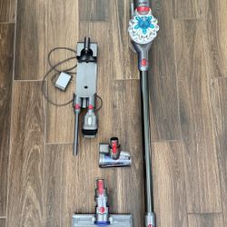 Dyson V8 Absolute
