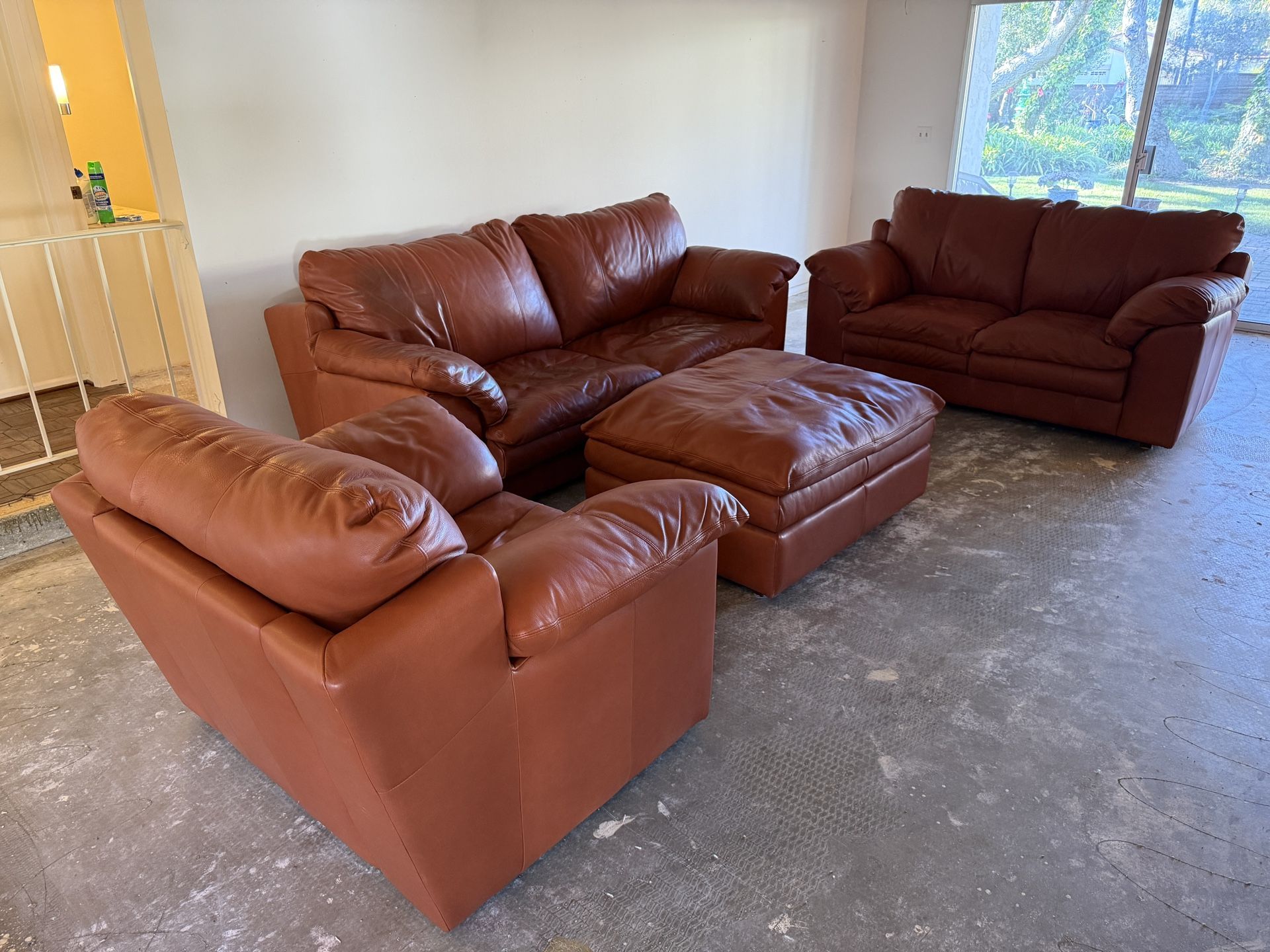 Encino Soft Leather Sectional Love Seat Sofa Ottoman Chair Set