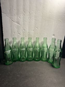 Vintage 1990 Coca-Cola Around the World Bottles Lot of 8 International Countries