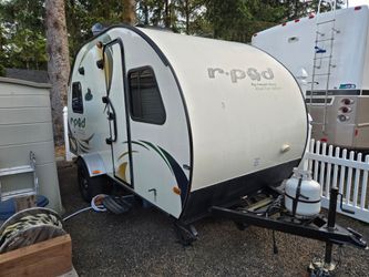 Rpod 171. 18ft travel trailer