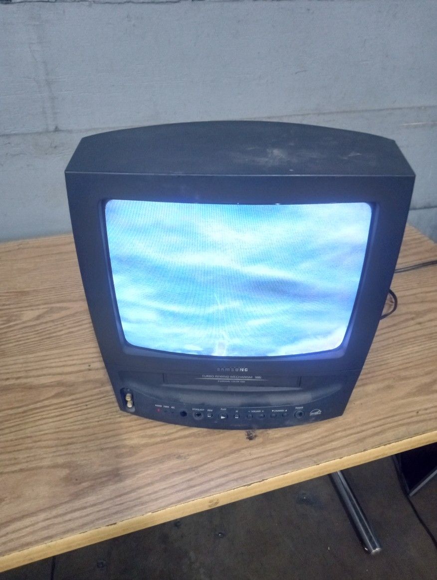 TV And VHS Working Good (Samsung 13")