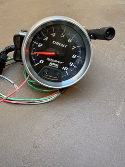 Autometer Cobalt RPM Tach w/ Quick shift shift light