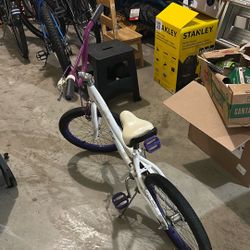Girl’s Bike
