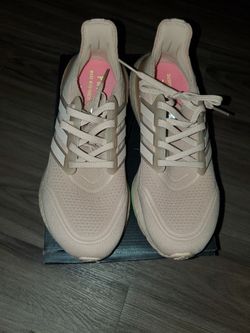 Adidas Ultraboost 21 Woman Size 8.5