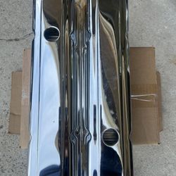 Small block Chevy valve Covers 