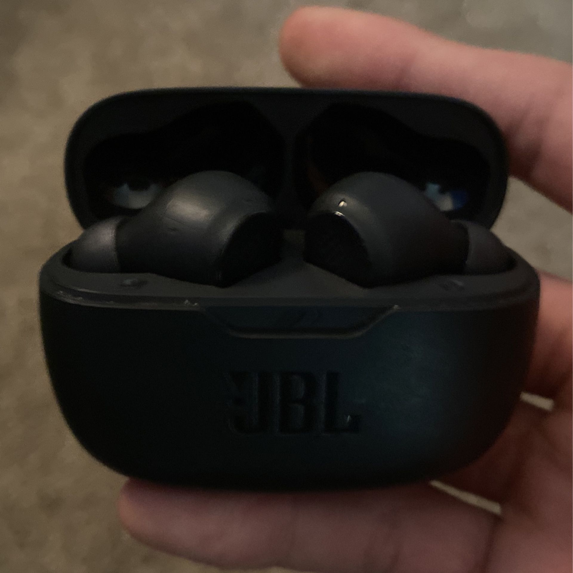 JBL Tune Wireless Earbuds