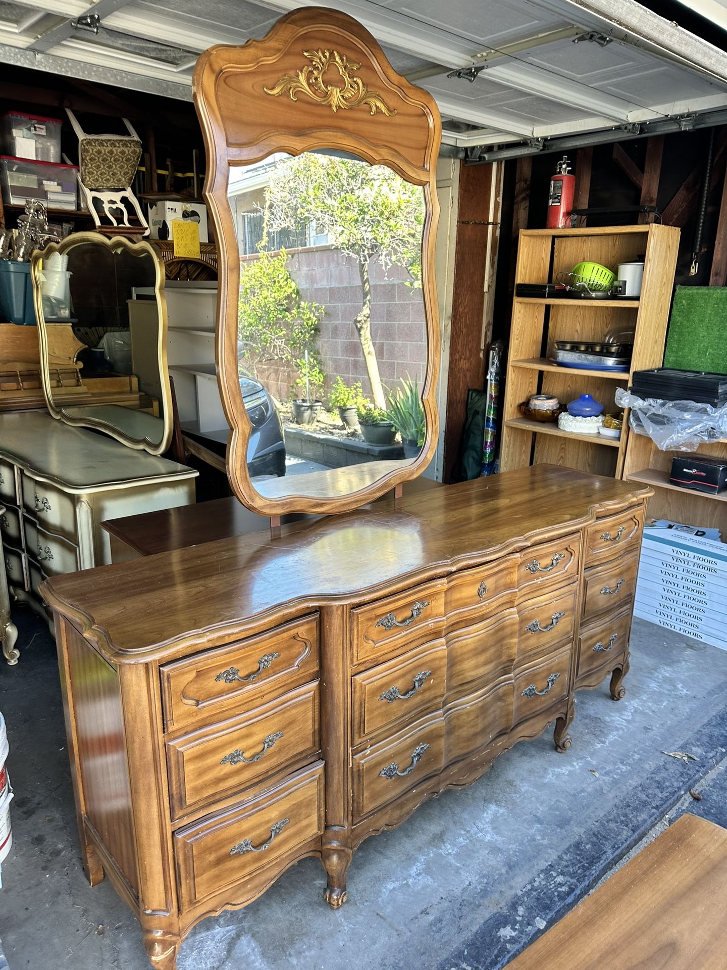 Dresser with attached mirror, Beaumont by Kent-Coffey