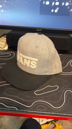 Vans Snapback Hat Gray and Black