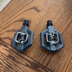bike pedals