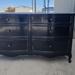 Black Dresser