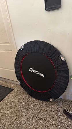 Rebounder-trampoline