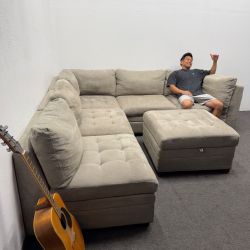 Thomasville Tisdale Modular Sectional 6-piece Boucle with Storage Ottoman