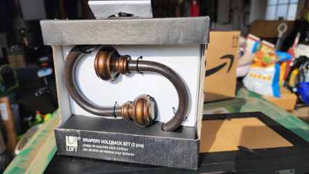 Drape Holder 