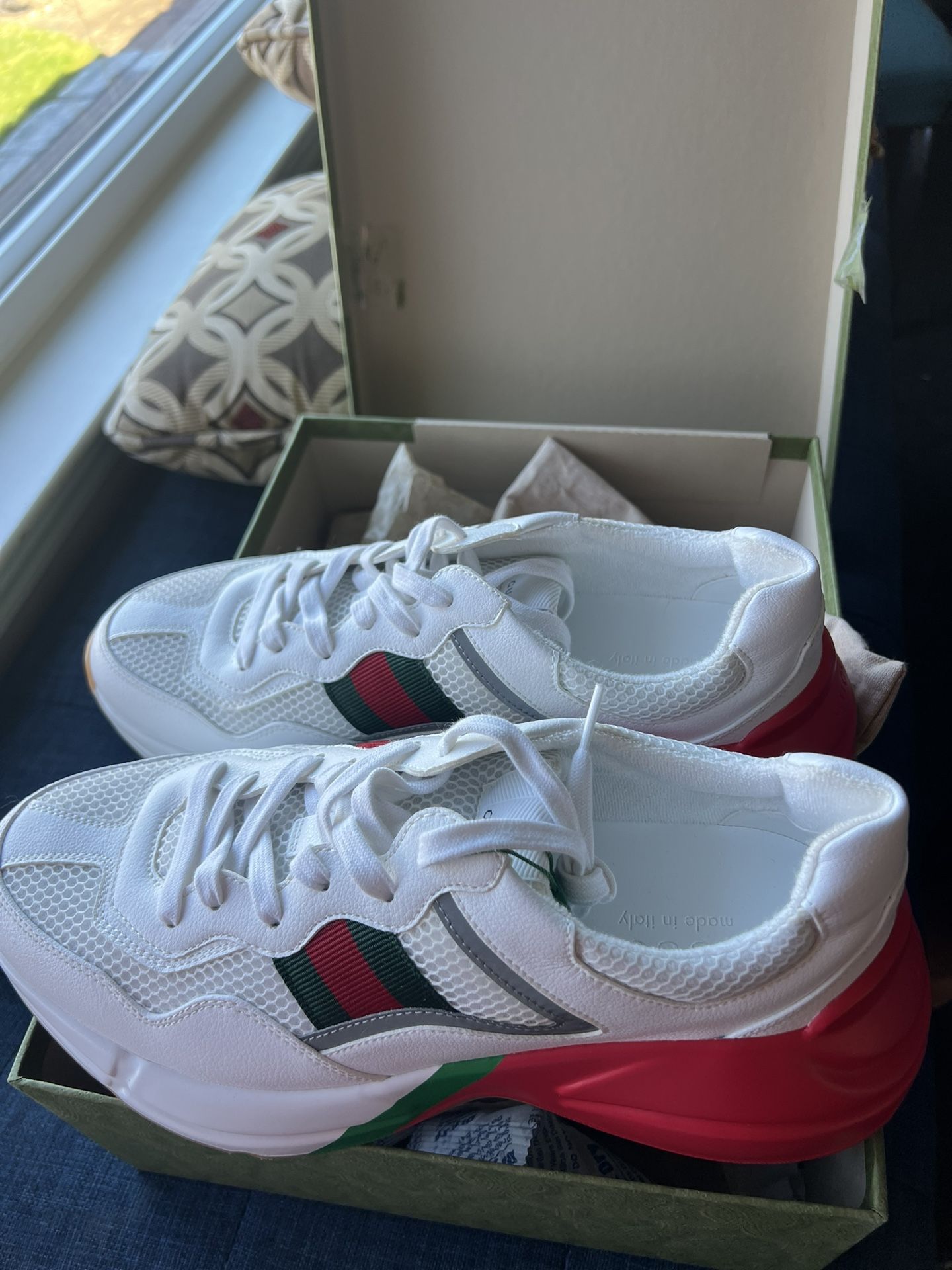 Gucci Rhyton Shoes - 9.5 US
