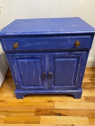 Antique Side Table/End Table/Nightstand