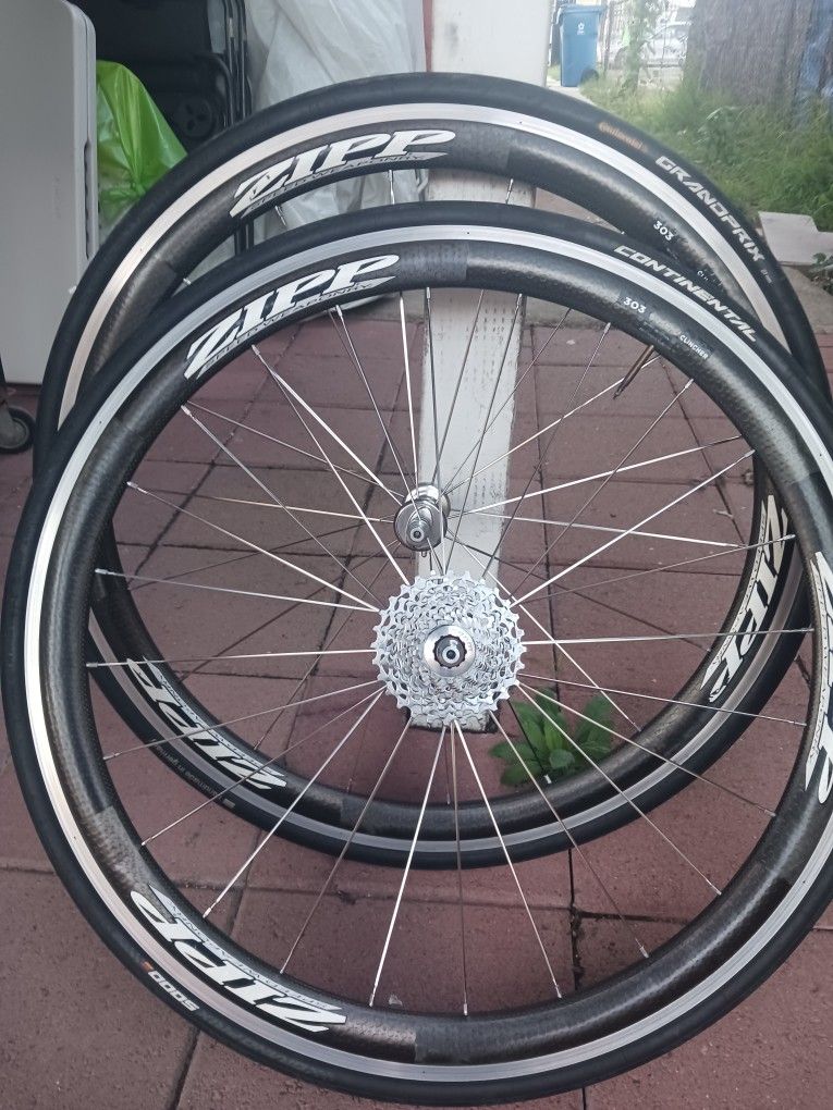 Zipp 303 Clincher Sports & Outdoors