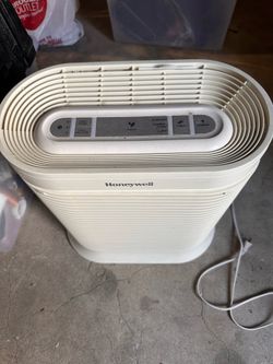 Honeywell True HEPA Air Purifier (Allergen Remover, White) — Works, Filters Included