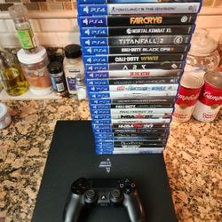 PS4 PRO Bundle in excellent condition.