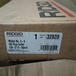 RIDGID Model 2-A Heavy-Duty Pipe Cutter (Catalog No. 32820