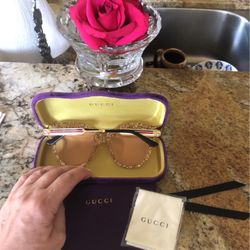 Gucci Sunny New .