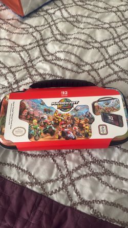 Nintendo switch 2 con 2 juegos y case para el juego y para los controles ,todo nuevo en sus cajas y sin abrir