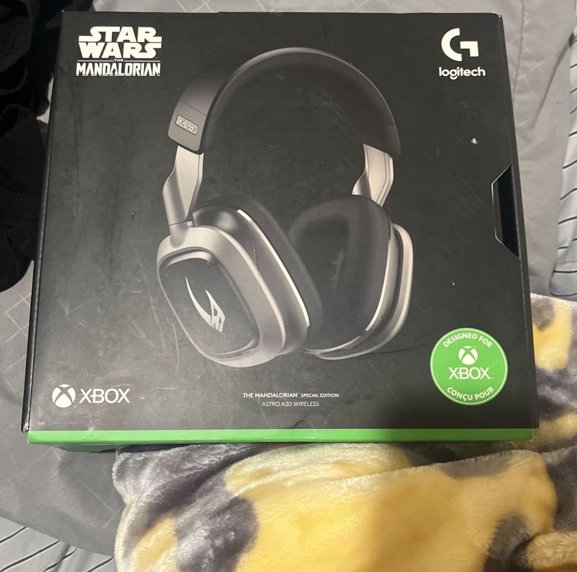 Xbox The mandalorian special edition headphones
