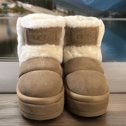 UGG WOMEN'S CLASSIC CHILLAPEAK BOOTS