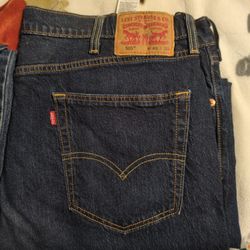 Levi's 505 And 550 All Together 4 Pairs $15 Each