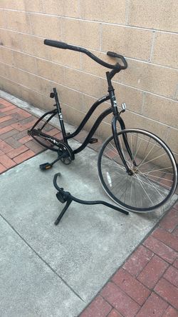 Women’s beach cruiser