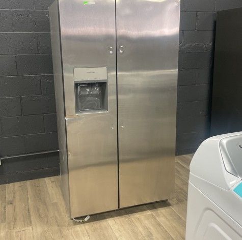 Frigidaire Side By Side Refrigerator
