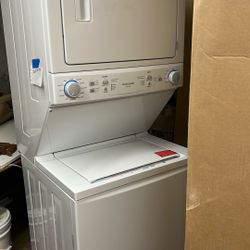 Stackable Gas Washer/dryer
