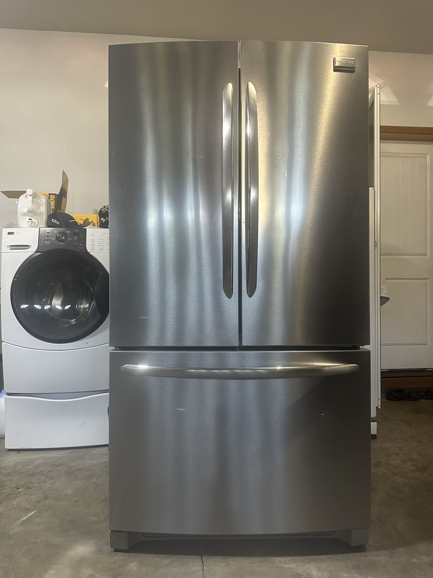 Frigidaire Gallery  Counter -Depth French door Refrigerator