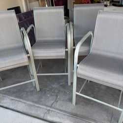 4 Outdoor Chairs