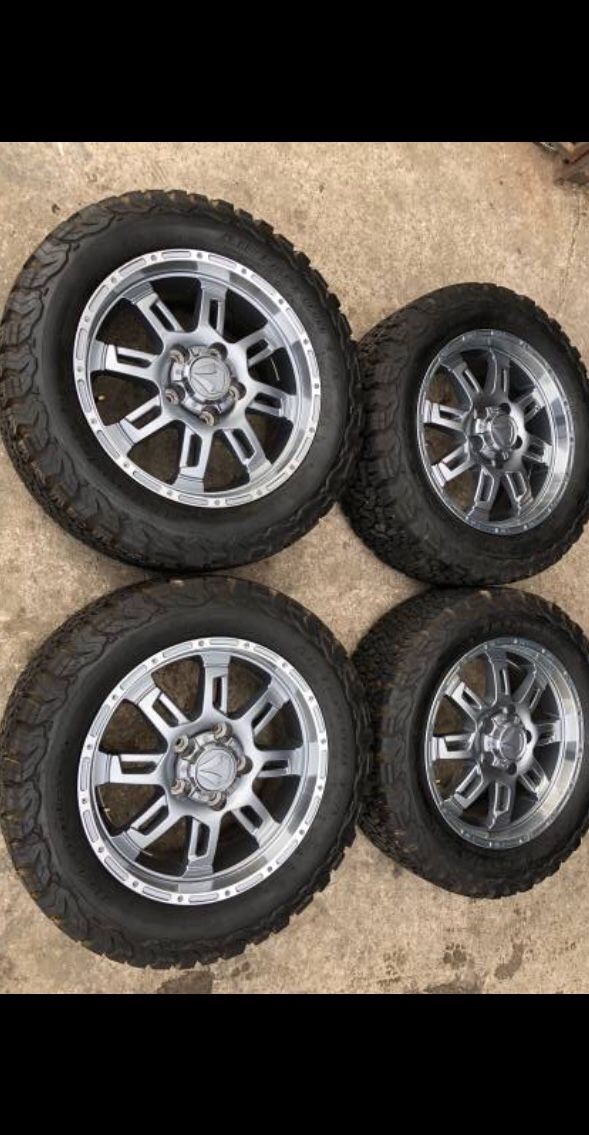 New 20" Toyota TSS RIMS & BFG TIRES 5 Lug Black WHEELS Tundra TRD OE - Rines y llantas 2007 tundra 2008 sequoia 2009 rines 2010 y 2011 llantas 2012 s