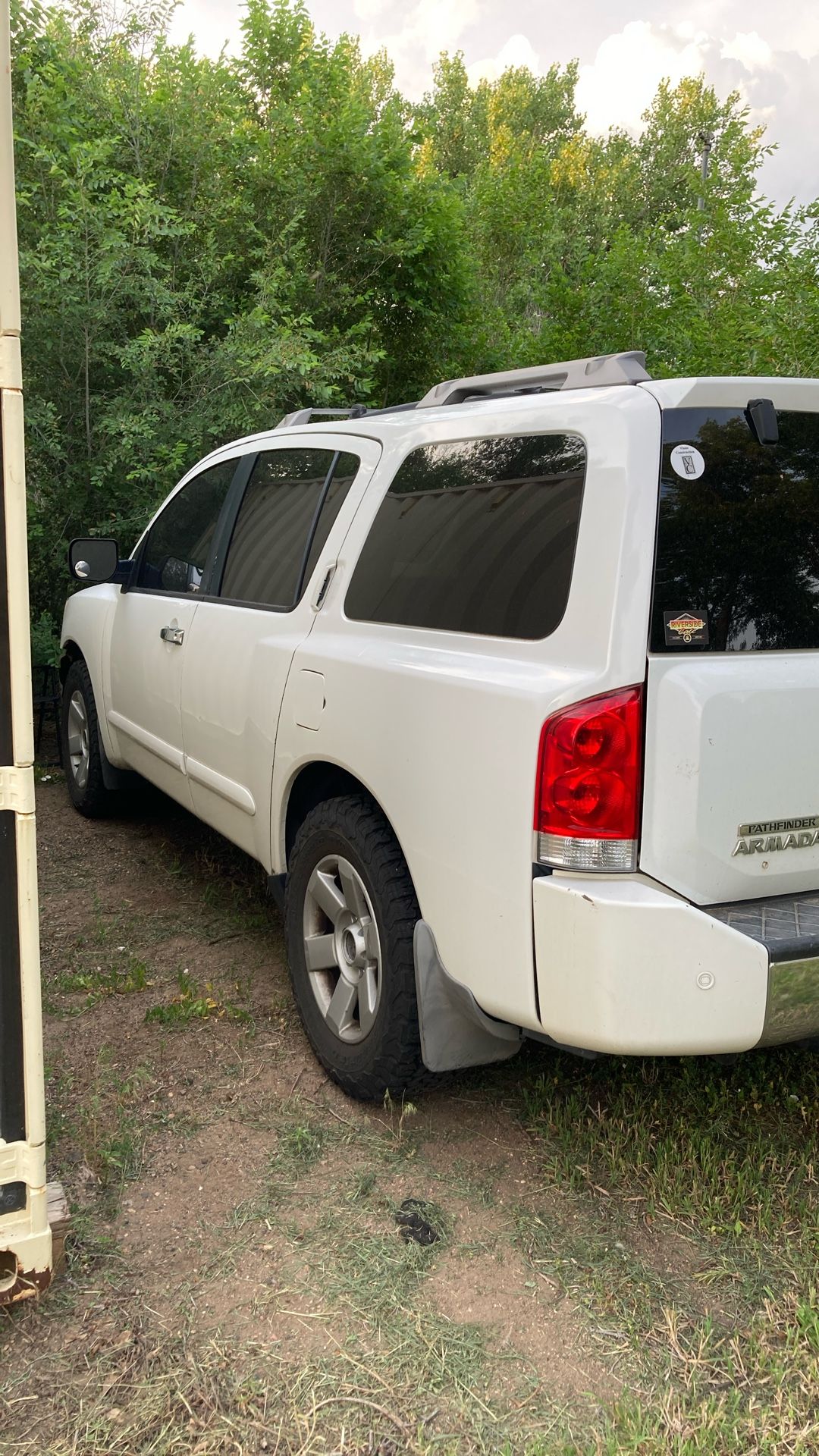 2004 Nissan Armada