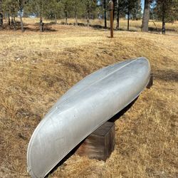 17’ Grumman Aluminum Canoe