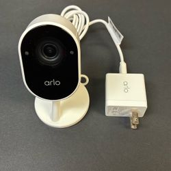 Arlo Essential Security Camera 