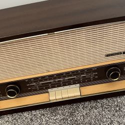 Grundig 2440 German Antique Radio! Collectable!!!