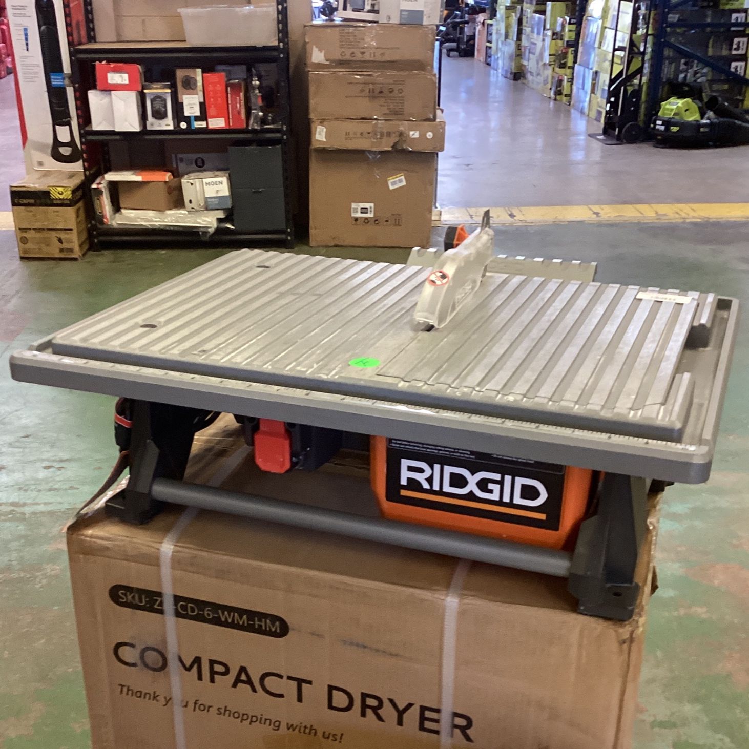 (UA) Ridgid 6.5 Amp 7 in. Blade Corded Table Top Wet Tile Saw