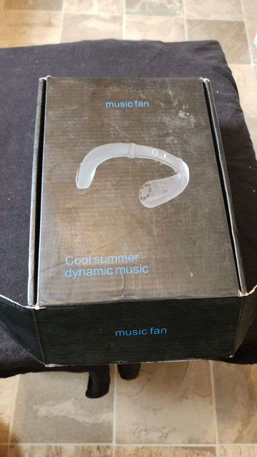 Brand New Mud Fan Bluetooth Speaker 3-speed Adjustment Neck Blade Design Rechargeable Brand New And They Work