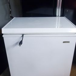 Chest Freezer - Used 