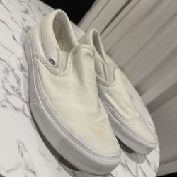White Vans Size 7.5 Men’s 9 In Woman’s