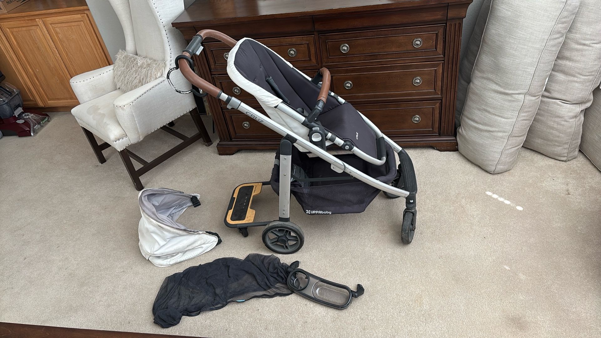 Uppababy Cruz With Kickboard, Leather, Snacktray