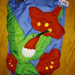 Beautiful NEW Hummingbird Garden Flag 