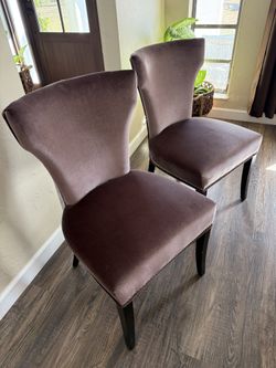 dining chair with nailhead trim
