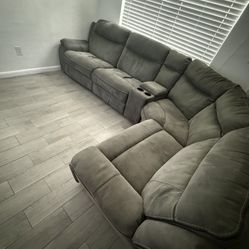 Recliner Sectional Sofa 