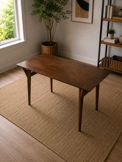 Expandable Wood Dining Table