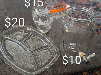 3  great condition home / kitchen items  (price is on the picture ) or 3 item for $35