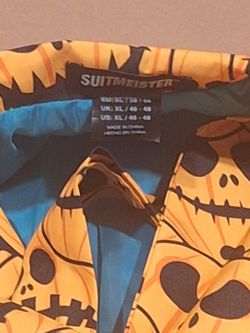 extra large Halloween style Blazer comes with matching tie