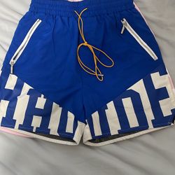 rhude shorts(M)